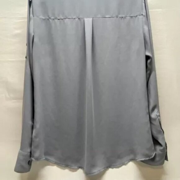 Express Button Up Women's Medium Steel Blue Grey Silky Lightweight Pockets EUC - Picture 5 of 9